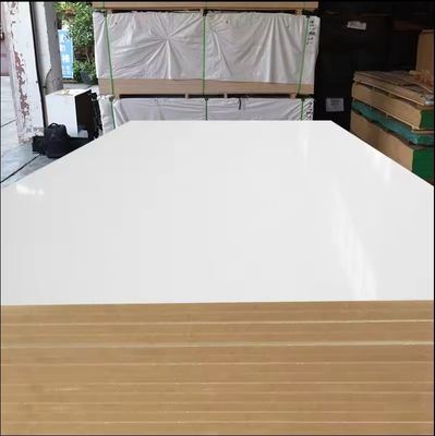 Σύγχρονο σχεδιασμό επίπλων 3mm 4mm 5mm 6mm 9mm 12mm 15mm 18mm Φυτικές πλάκες από πεύκο