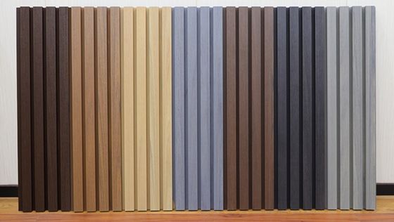2/3/4/5/6mm πάχος χρωματισμένα εξωτερικά φύλλα επένδυσης τοίχων για εξωτερικές εγκαταστάσεις