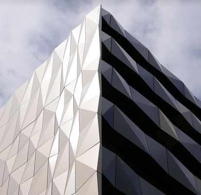 Πυροσβεστική επένδυση τοίχων με χρώμα αλουκοβοντίου για εξωτερικές και ευέλικτες προσόψεις κτιρίων